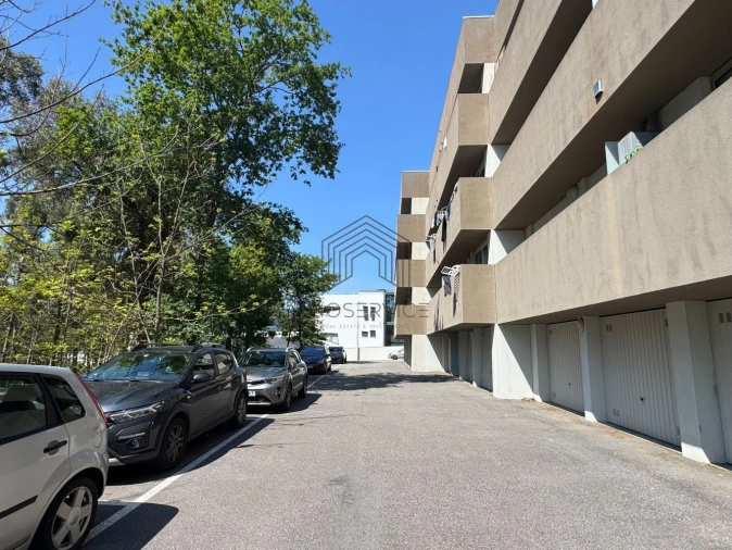 Apartamento T2 para Venda em Lourosa Foto 24