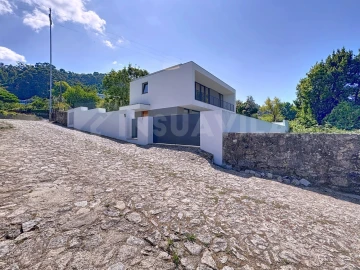 Moradia T3 para Venda em Moledo e Cristelo