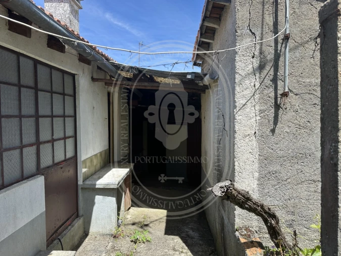 Moradia T2 para Venda em Chãos Foto 28