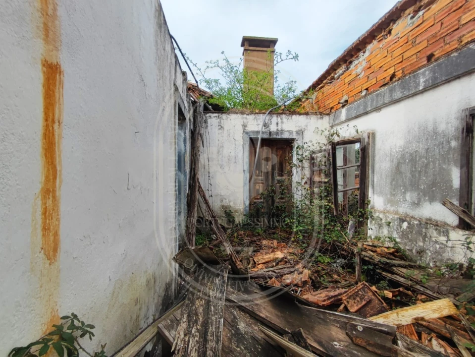 Terreno para Venda em São João Baptista e Santa Maria dos Olivais Foto 29