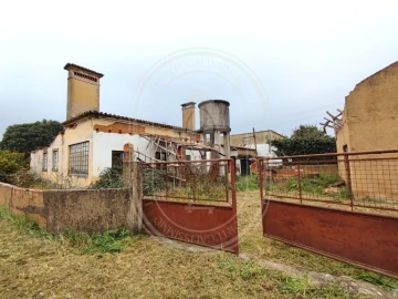 Terreno para Venda em São João Baptista e Santa Maria dos Olivais