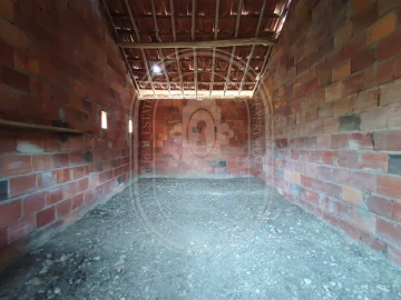 Terreno para Venda em São João Baptista e Santa Maria dos Olivais