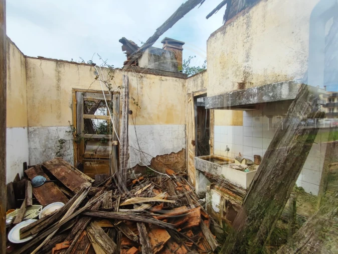 Terreno para Venda em São João Baptista e Santa Maria dos Olivais Foto 30