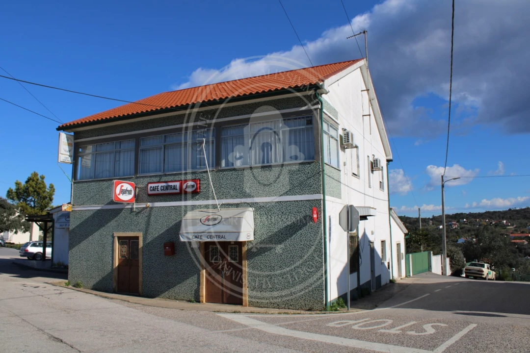 Negócio para Venda em Além da Ribeira e Pedreira Foto 10
