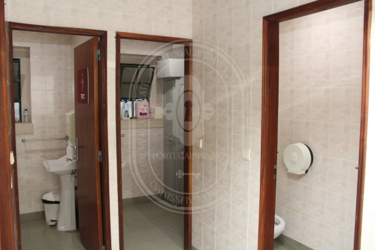 Negócio para Venda em Além da Ribeira e Pedreira Foto 8
