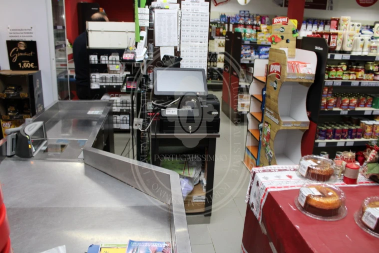 Negócio para Venda em Além da Ribeira e Pedreira Foto 19