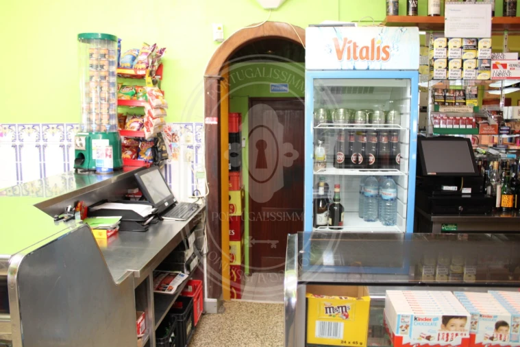 Negócio para Venda em Além da Ribeira e Pedreira Foto 20