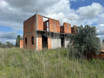 Terreno para Venda em São João Baptista e Santa Maria dos Olivais