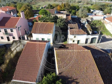 Moradia T4 para Venda em Olaia e Paço