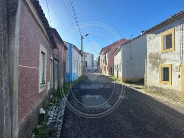 Moradia T4 para Venda em Olaia e Paço
