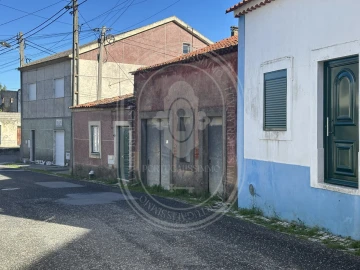 Moradia T4 para Venda em Olaia e Paço