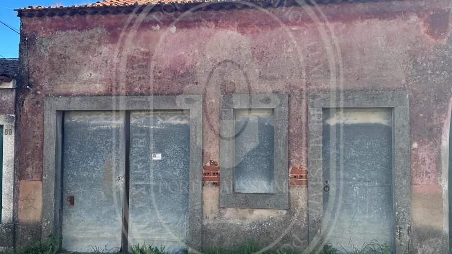 Moradia T4 para Venda em Olaia e Paço
