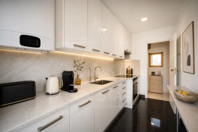 Apartamento T3 para Venda em Benfica