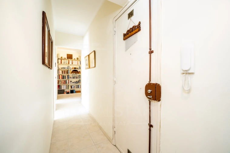 Apartamento T3 para Venda em Benfica Foto 22