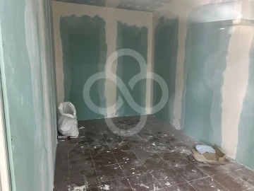Loja para Arrendamento em Benfica