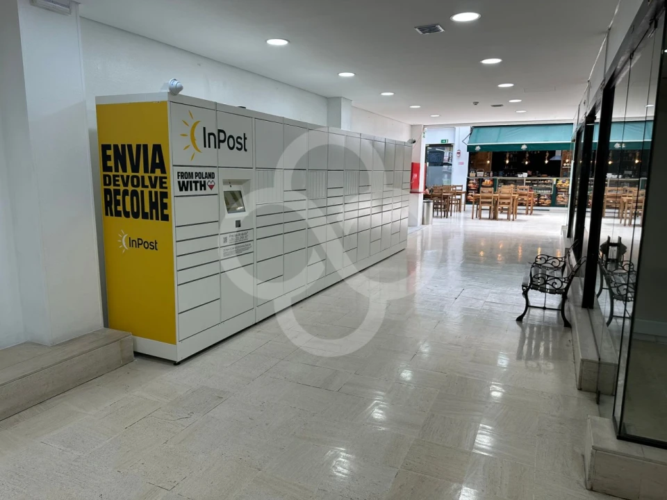 Loja para Arrendamento em Benfica Foto 5