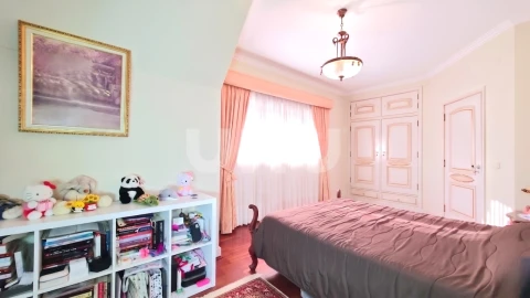 Moradia T4 para Venda em O. Azeméis, Riba-Ul, Ul, Macinhata Seixa, Madail