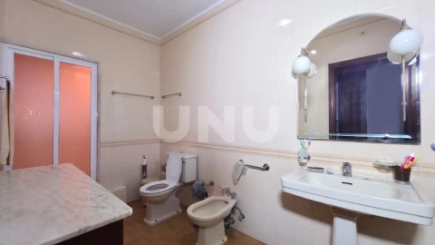 Moradia T4 para Venda em O. Azeméis, Riba-Ul, Ul, Macinhata Seixa, Madail