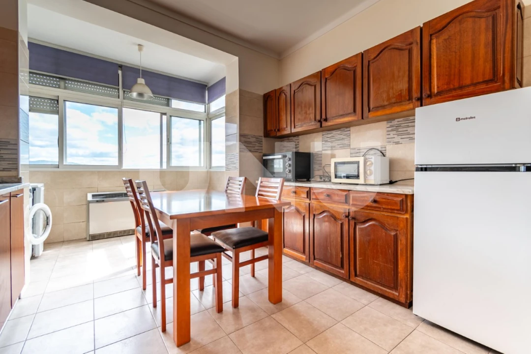 Apartamento T4 para Venda em Covilhã e Canhoso Foto 3
