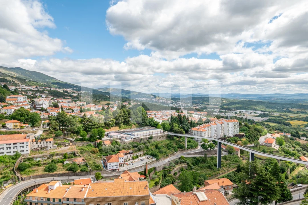 Apartamento T4 para Venda em Covilhã e Canhoso Foto 30