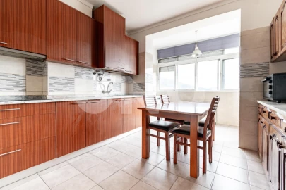 Apartamento T4 para Venda em Covilhã e Canhoso