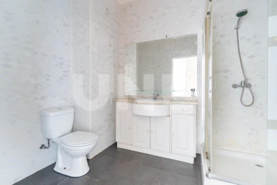 Apartamento T4 para Venda em Covilhã e Canhoso