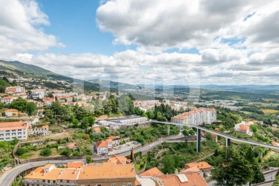 Apartamento T4 para Venda em Covilhã e Canhoso