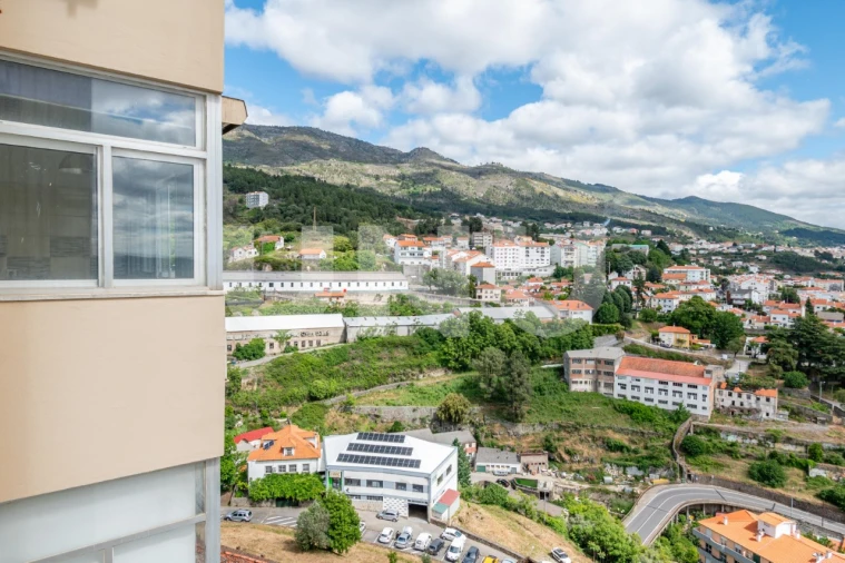 Apartamento T4 para Venda em Covilhã e Canhoso Foto 31