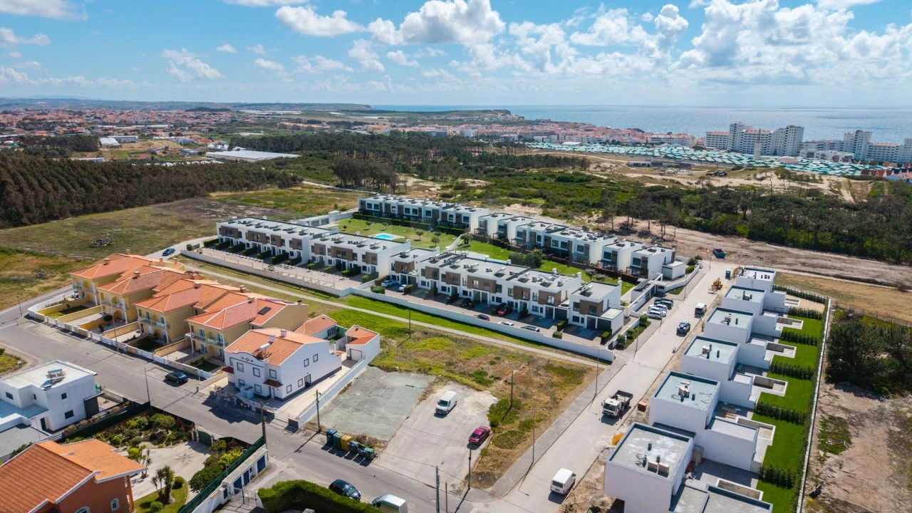 Moradia T3 para Venda em A dos Cunhados e Maceira Foto 30