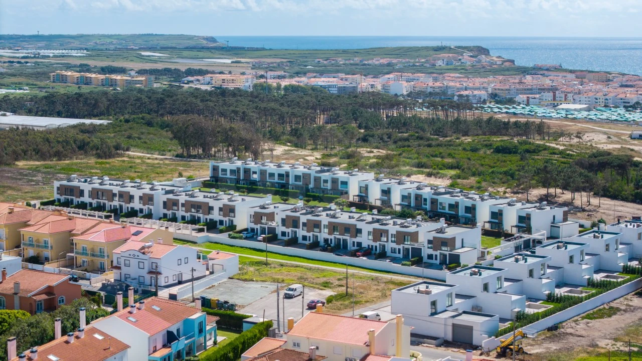 Moradia T3 para Venda em A dos Cunhados e Maceira Foto 33