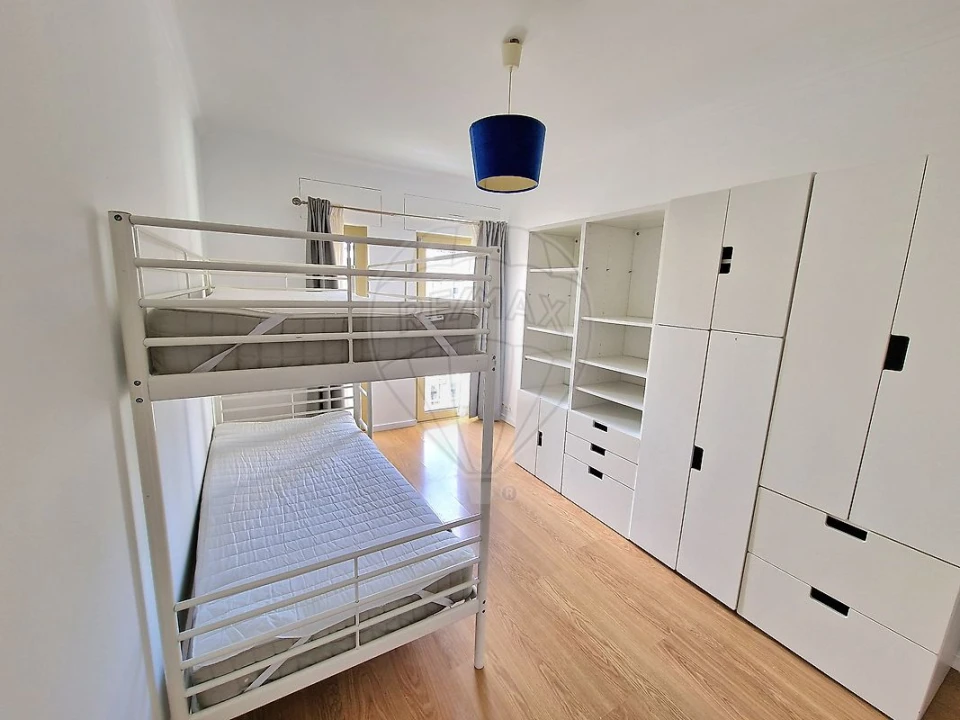 Apartamento T3 para Arrendamento em Avenidas Novas Foto 7
