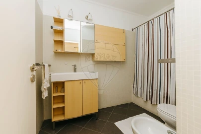 Apartamento T3 para Arrendamento em Avenidas Novas