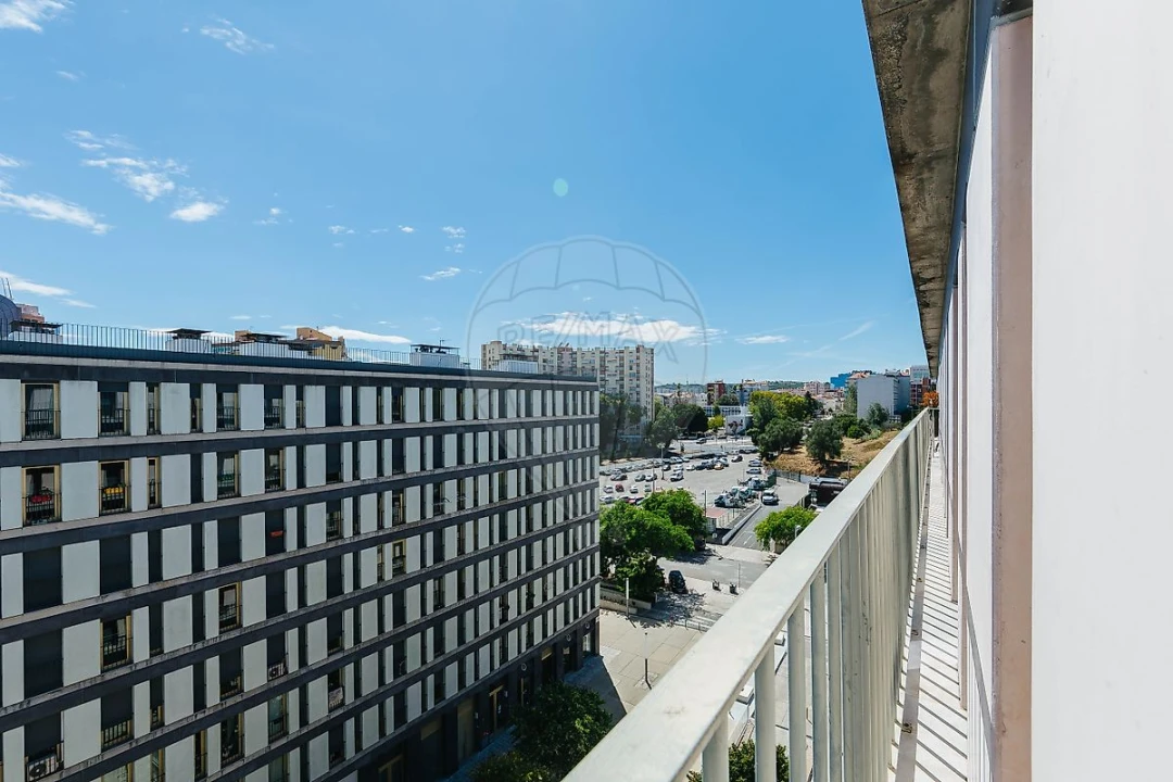 Apartamento T3 para Arrendamento em Avenidas Novas Foto 27