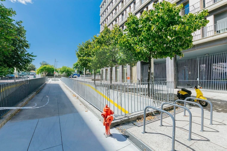 Apartamento T3 para Arrendamento em Avenidas Novas Foto 26