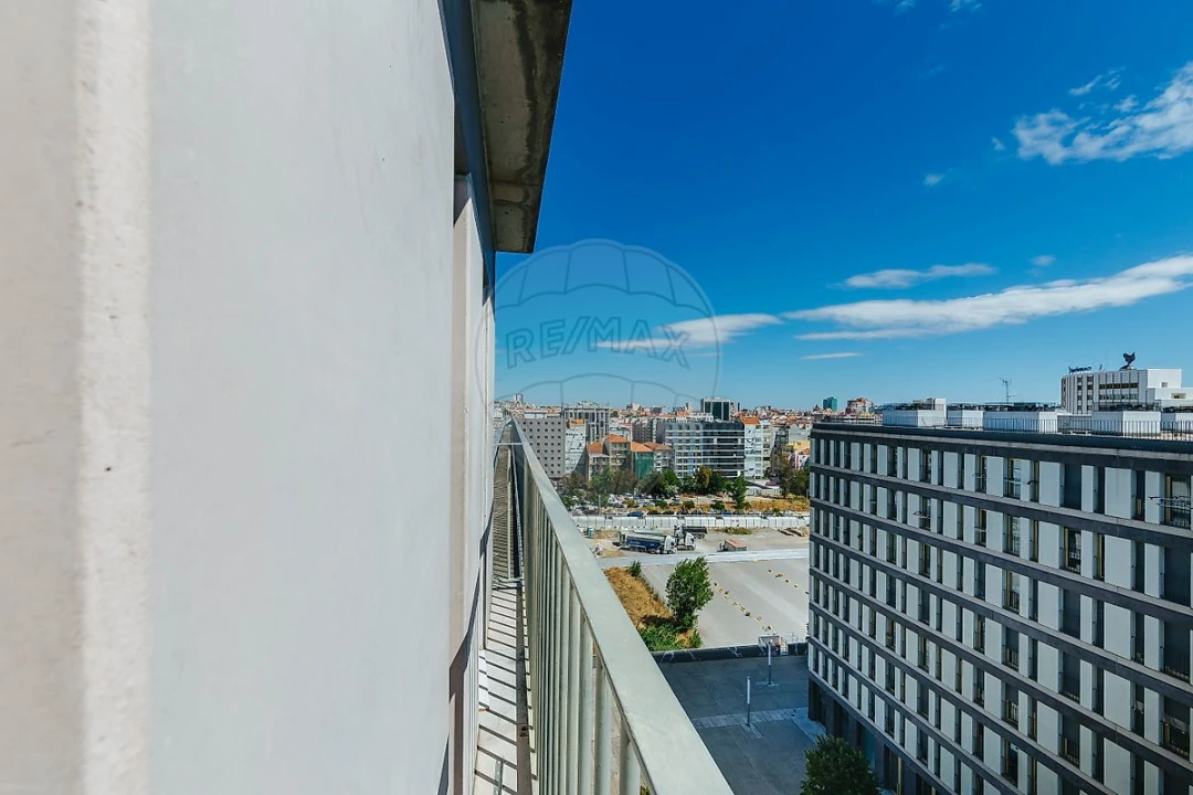 Apartamento T3 para Arrendamento em Avenidas Novas Foto 29