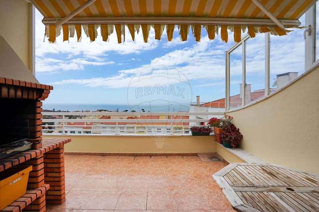 Apartamento T5 para Venda em Carcavelos e Parede Foto 4