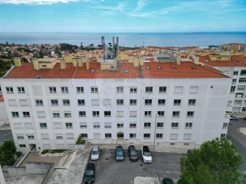 Apartamento T5 para Venda em Carcavelos e Parede