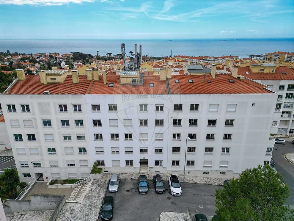 Apartamento T5 para Venda em Carcavelos e Parede Foto 15