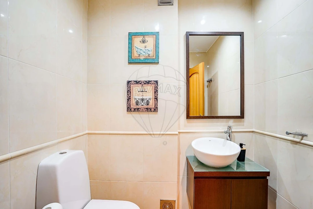 Apartamento T5 para Venda em Carcavelos e Parede Foto 26