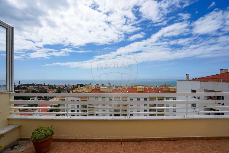 Apartamento T5 para Venda em Carcavelos e Parede Foto 6