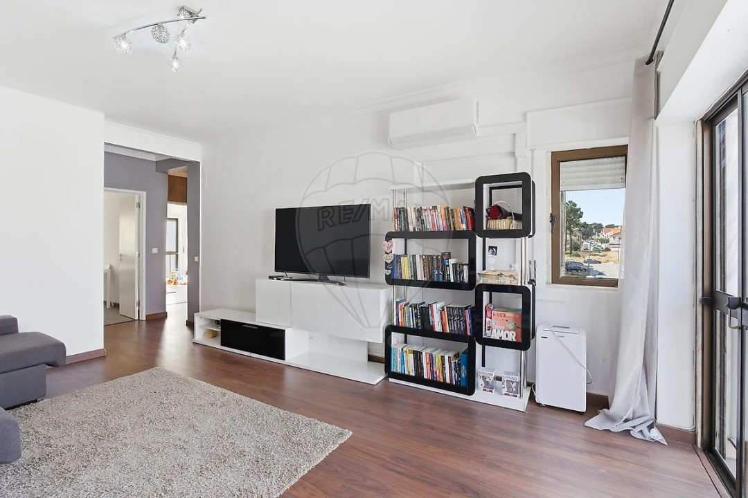 Apartamento T2 para Venda em Quinta do Conde Foto 12