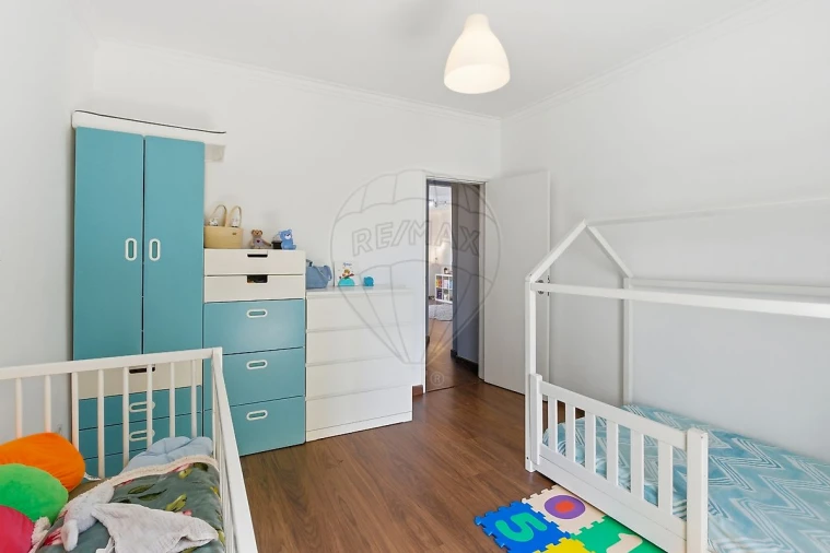 Apartamento T2 para Venda em Quinta do Conde Foto 6