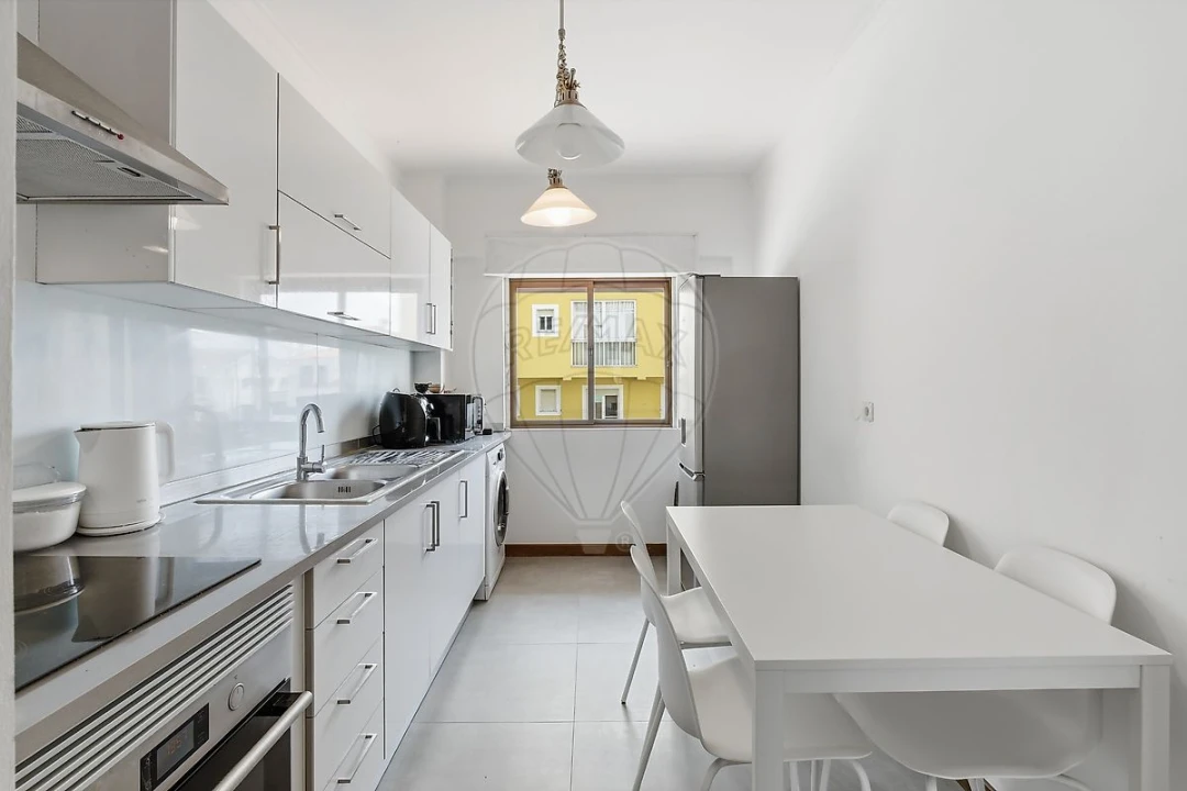Apartamento T2 para Venda em Quinta do Conde Foto 13