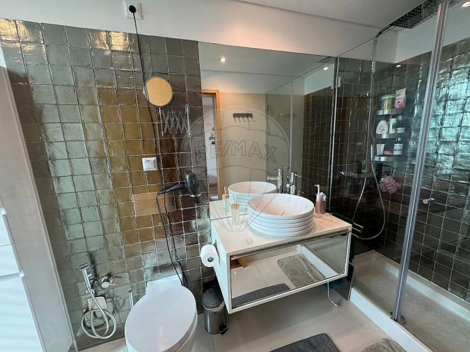 Apartamento T3 para Arrendamento em Glória e Vera Cruz Foto 3