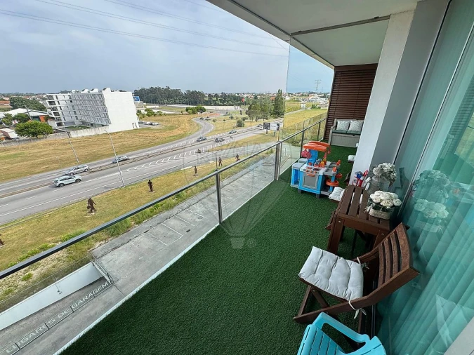 Apartamento T3 para Arrendamento em Glória e Vera Cruz Foto 4