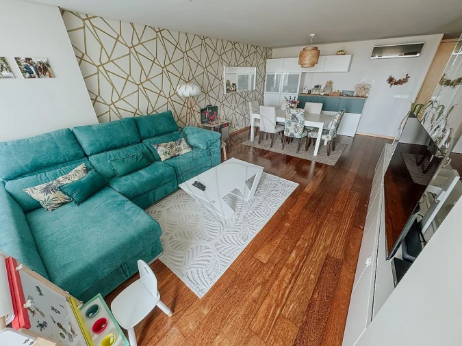 Apartamento T3 para Arrendamento em Glória e Vera Cruz Foto 11