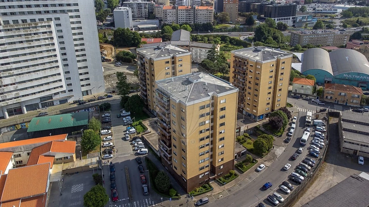 Apartamento T1 para Venda em Santa Marinha e São Pedro da Afurada Foto 24