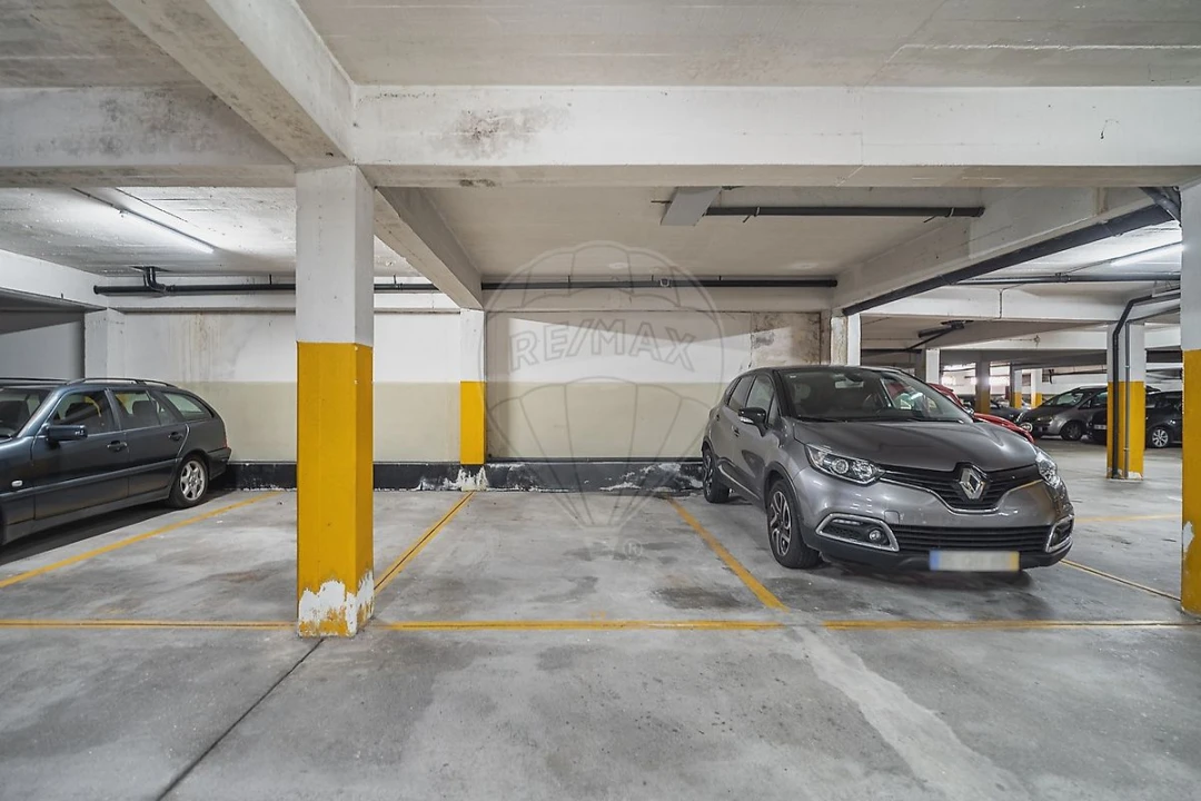 Apartamento T1 para Venda em Santa Marinha e São Pedro da Afurada Foto 22