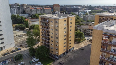 Apartamento T1 para Venda em Santa Marinha e São Pedro da Afurada