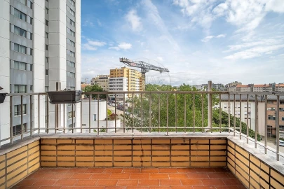 Apartamento T1 para Venda em Santa Marinha e São Pedro da Afurada